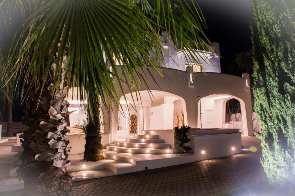 B&B Valentino Luxury Rooms By Salentolimit Porto Cesareo Eksteriør billede